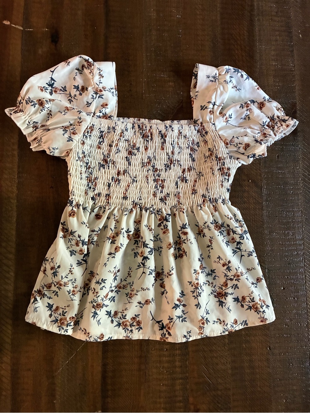 SHEIN Cream Floral Smocked Puff Sleeve Top